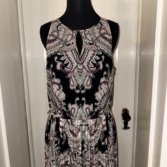 Banana Republic Paisley Maxi Dress Size 6 Keyhole Sleeveless Navy Pink Boho - Picture 1 of 13